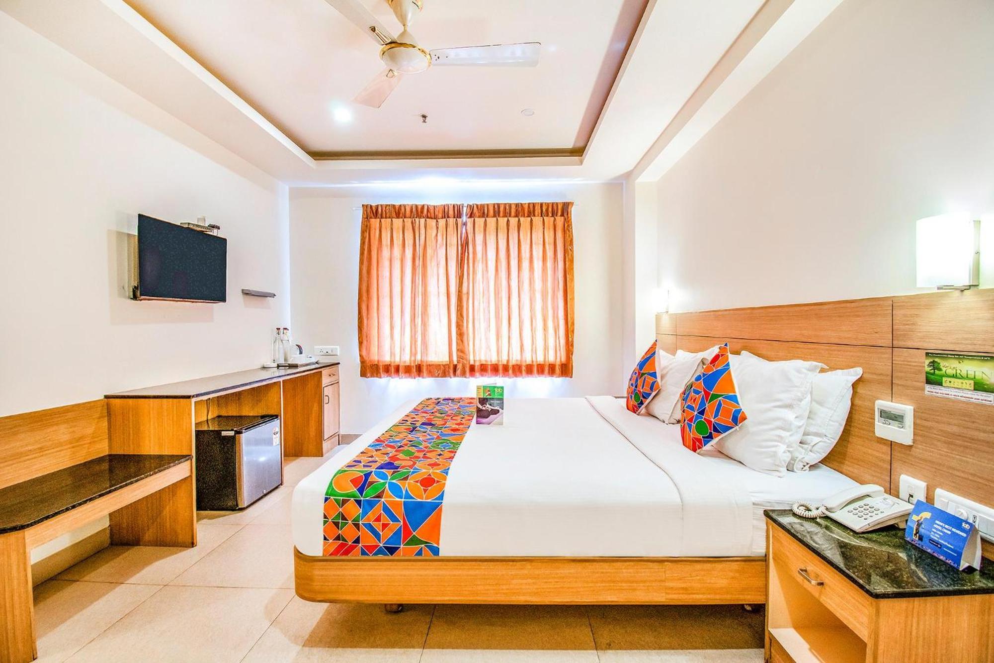 Fabhotel Prime Royal Castle - Nr Coimbatore North Railway Station 외부 사진